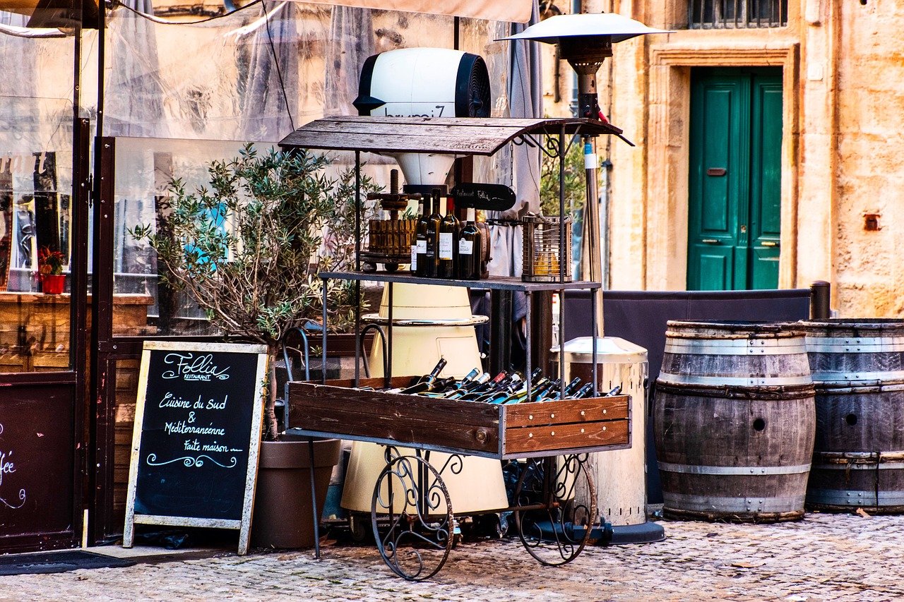 street display, wine, service cart