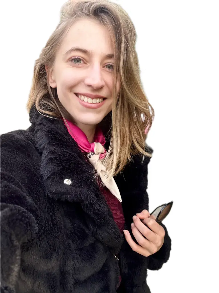 francuska literka uśmiech apaszka